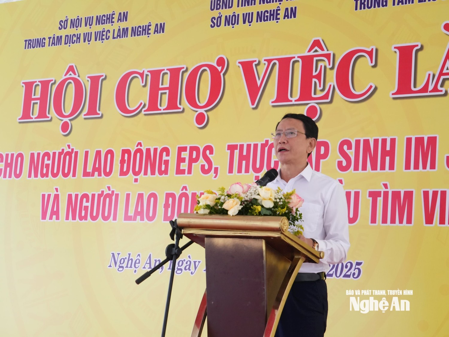 bna ong vi ngoc quynh